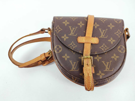 LOUIS VUITTON Monogram Chantilly PM Shoulder Bag M40646