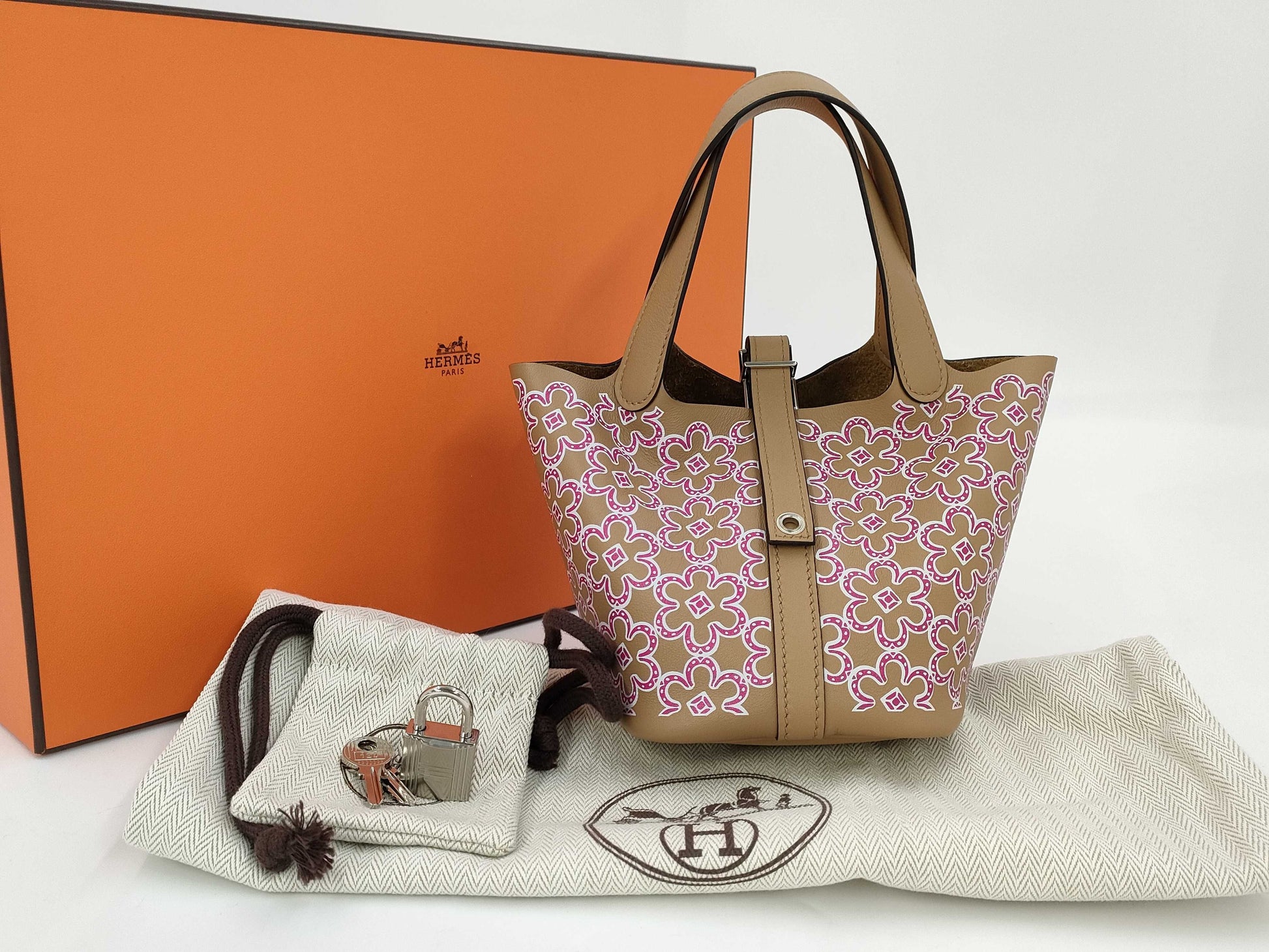HERMES Picotin Lock Micro Lucky Daisy U Stamp Handbag