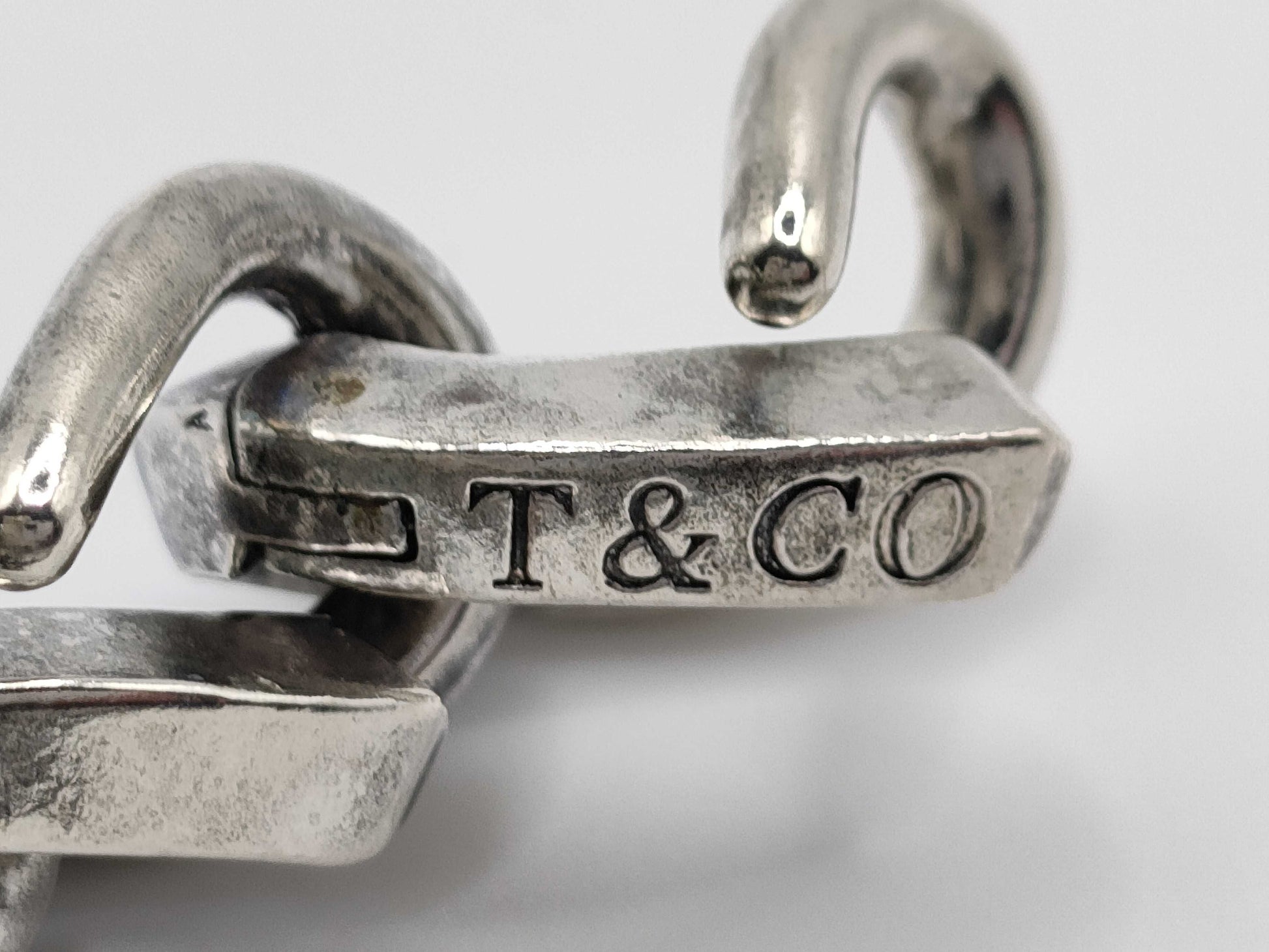 Tiffany & Co. Tiffany Forge Large Link Bracelet, Oxidized Finish, 15 Links , Ag925, 71.4g, Bracelet/Bangle