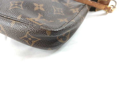 LOUIS VUITTON Monogram LOUIS VUITTON Louis Vuitton Pochette Accessory Pouch Monogram Pouch