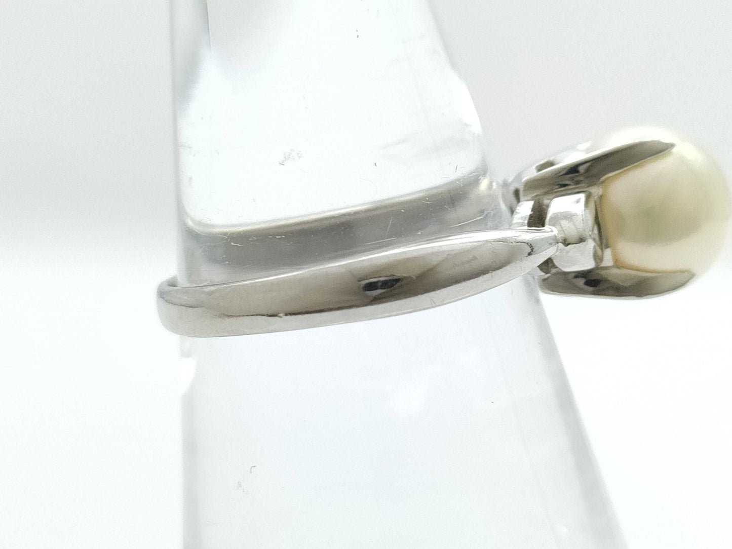 Pearl diameter: approx. 8.5mm, D0.15ct, PT900, 6.3g, Ring 