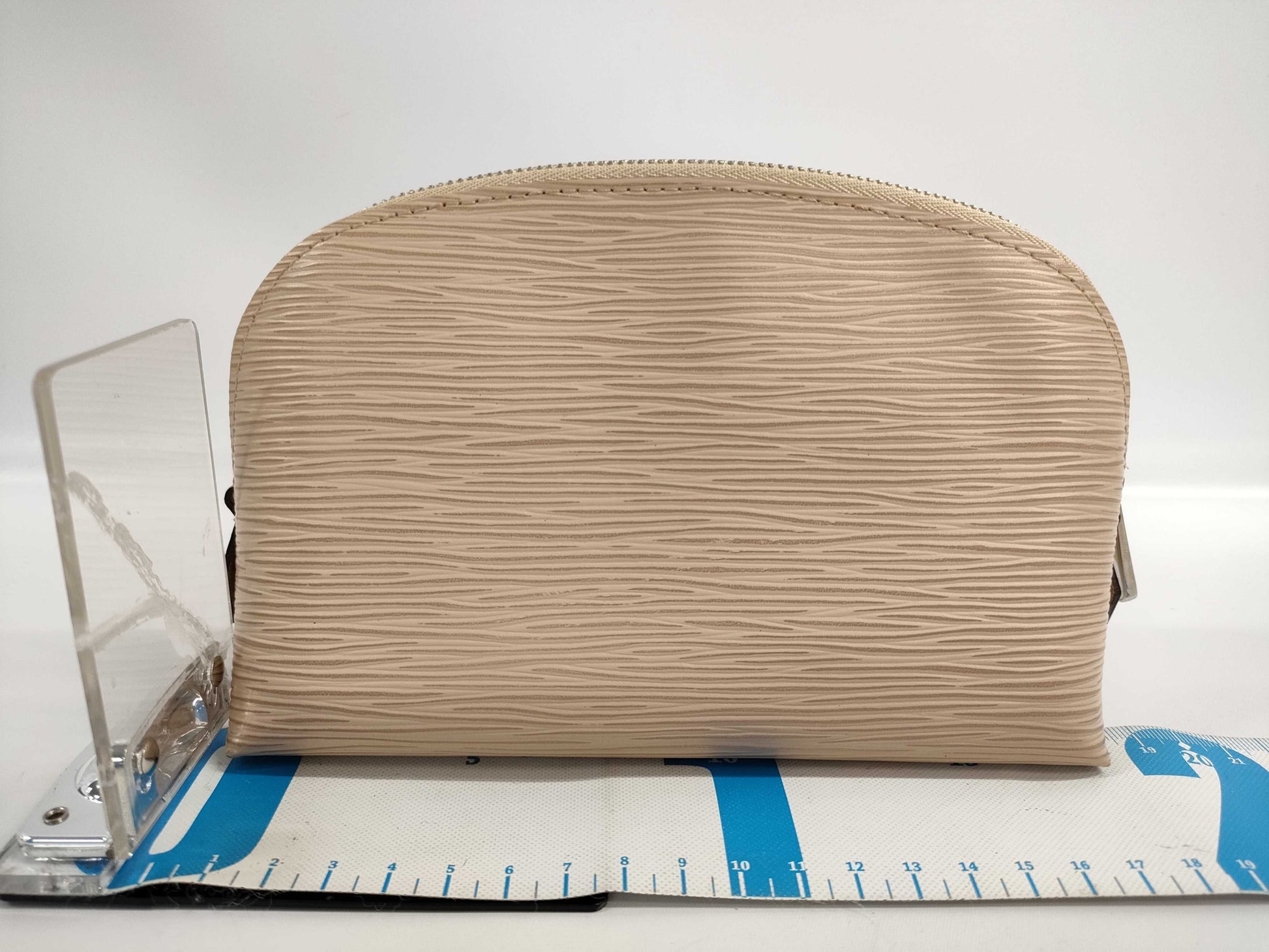 LOUIS VUITTON Epi Pochette Cosmetic Pouch