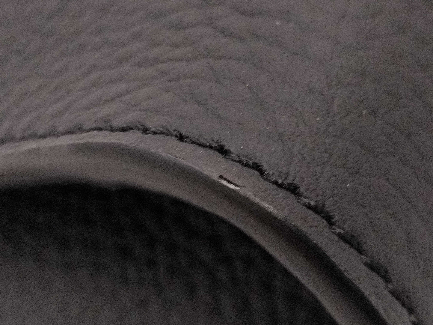 THE ROW Marlo 12 Handbag W1802L133 Grained Calfskin Leather Handbag