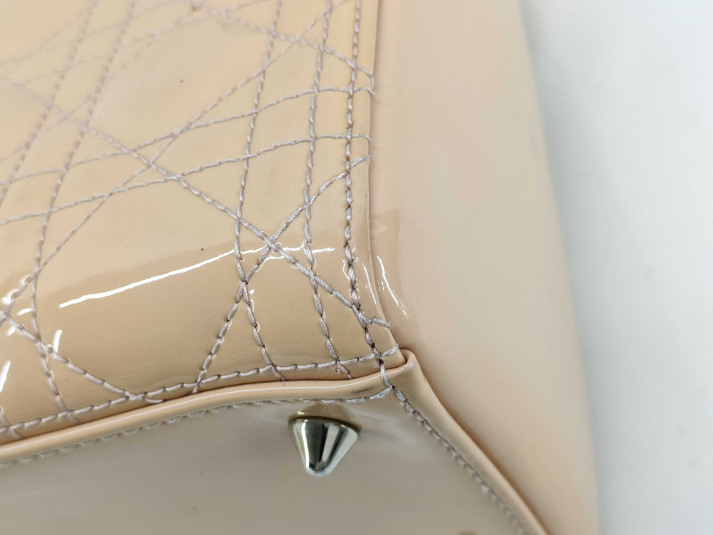 Dior DIOR/Christian Dior Lady Dior Medium Bag Handbag VRB44551/414 Pink Beige Enamel Handbag