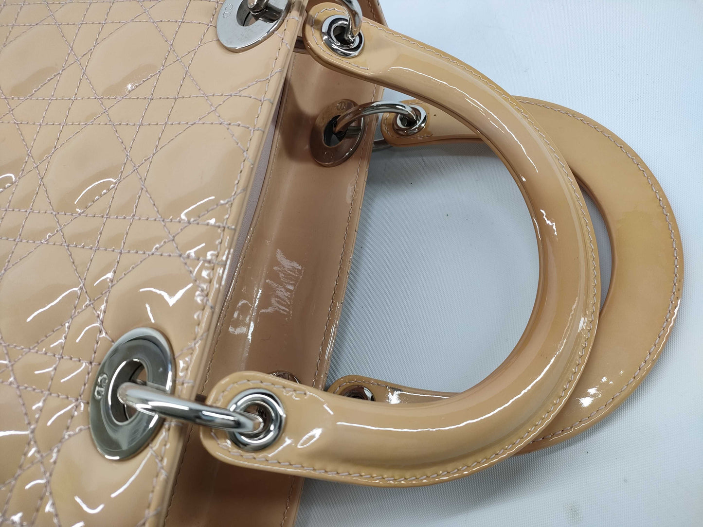 Dior DIOR/Christian Dior Lady Dior Medium Bag Handbag VRB44551/414 Pink Beige Enamel Handbag