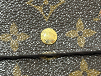 LOUIS VUITTON Monogram Portefeuille Sarah Wallet