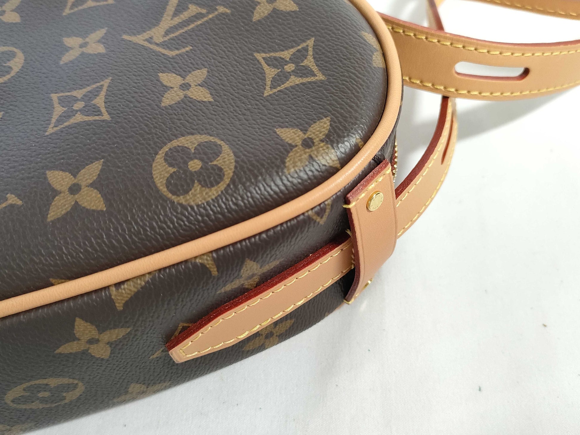 LOUIS VUITTON Monogram Sac Coeur Shoulder Bag M57456 Shoulder Bag