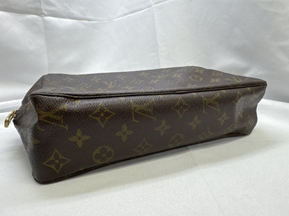 LOUIS VUITTON True Toilet Pouch