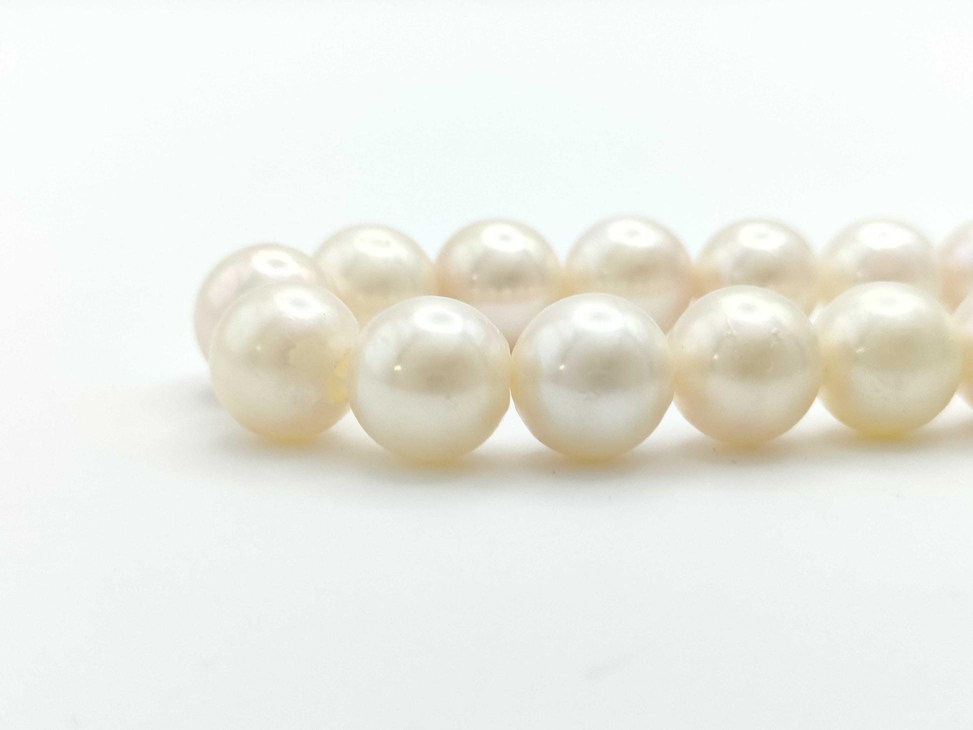 Pearl diameter approximately 8.5-8.8mm, Sterling Silver, 47.9g, Necklace 