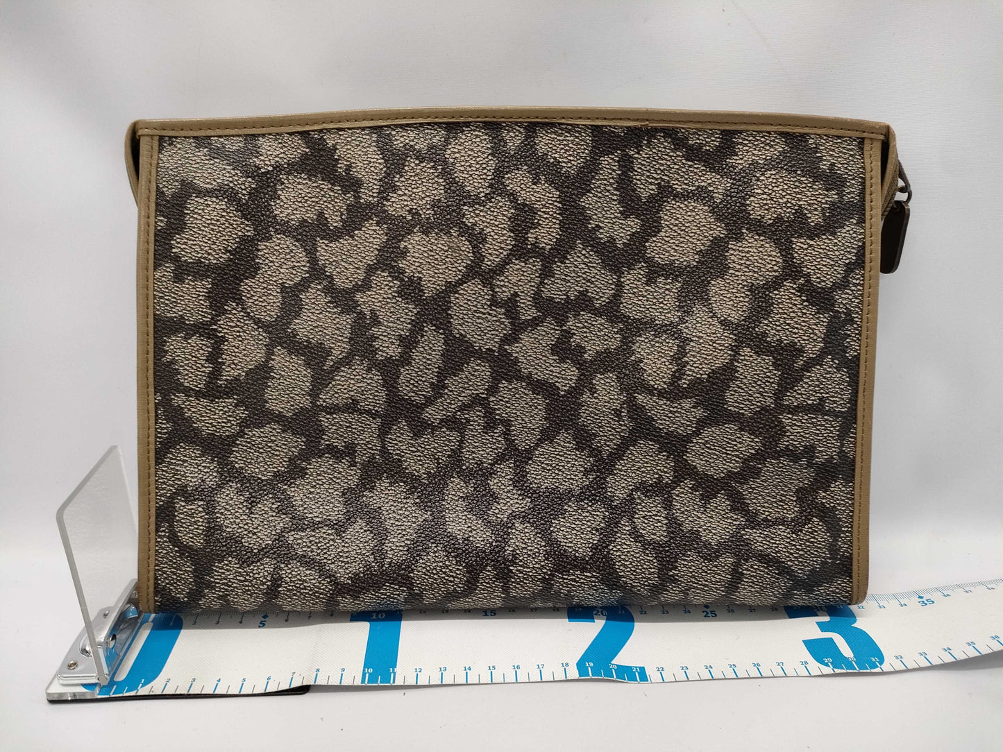 SAINT LAURENT Clutch Bag