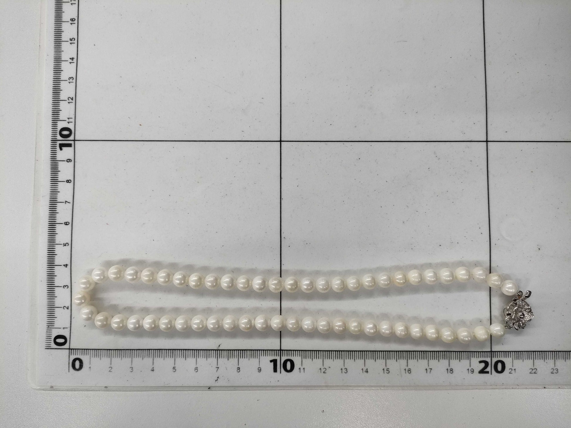 Pearl Necklace, Diameter: Approx. 7.0-7.4mm, Sterling Silver, 32.9g 