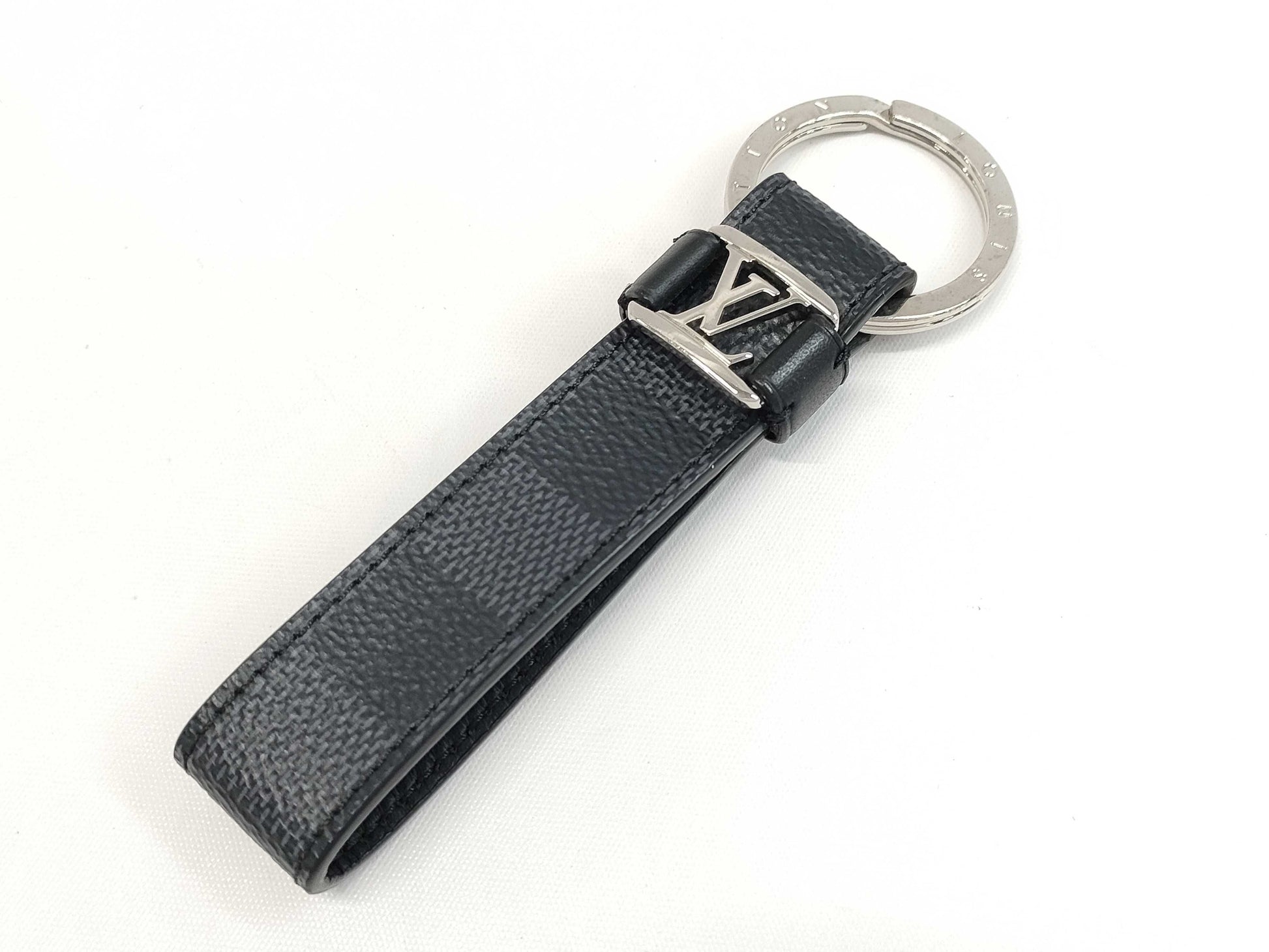 LOUIS VUITTON Damier Graphite Dragonne M62706 Key Case/Key Holder