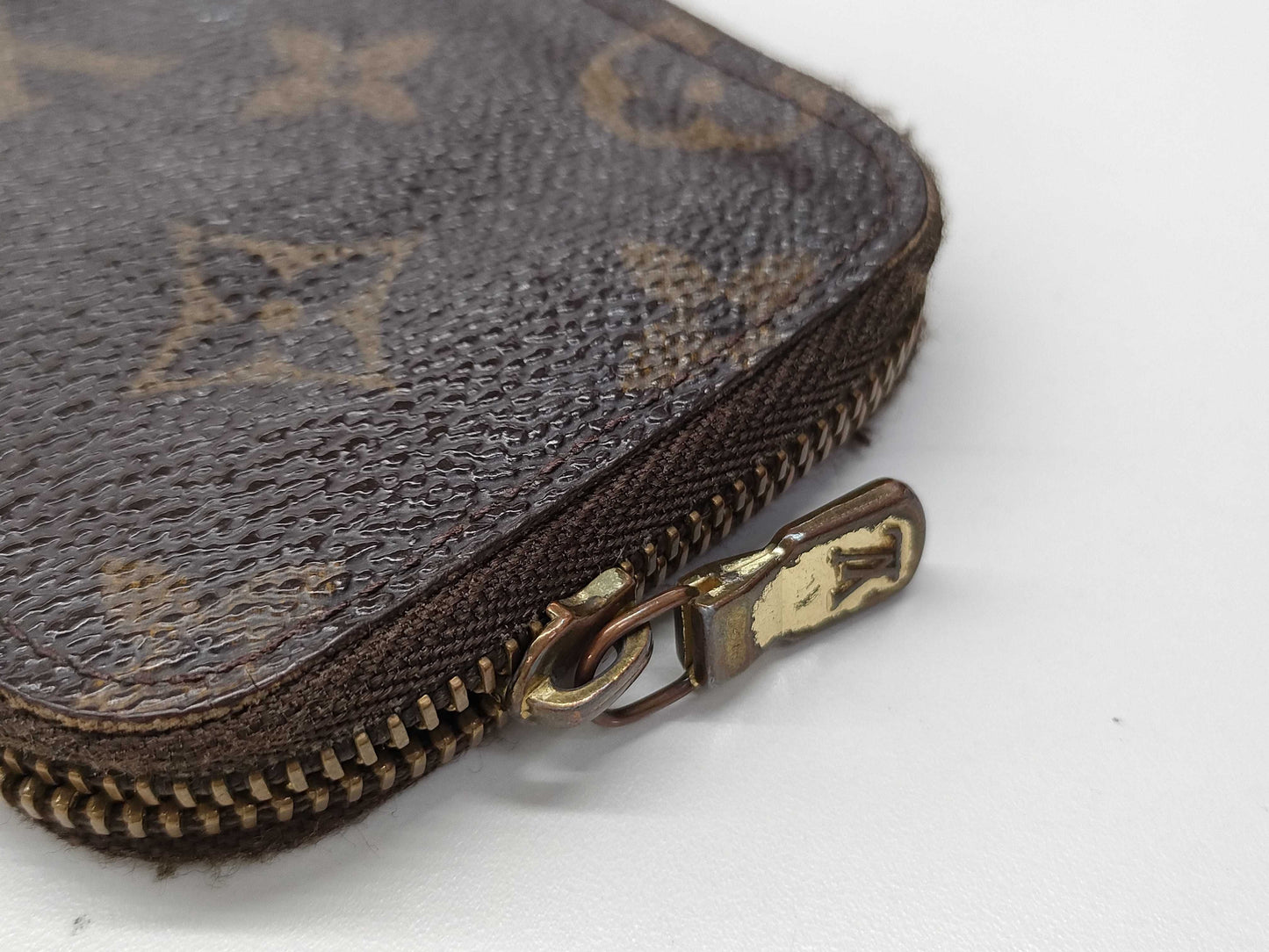 LOUIS VUITTON Monogram Pochette 6 Clés Key Case/Key Holder