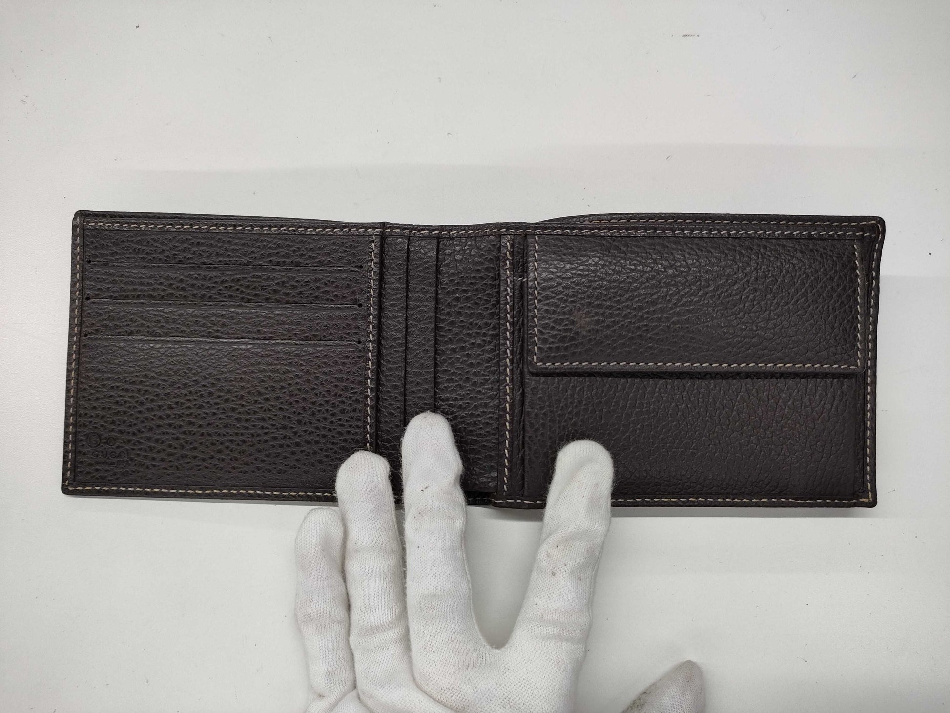 GUCCI GG Crystal Bifold Wallet