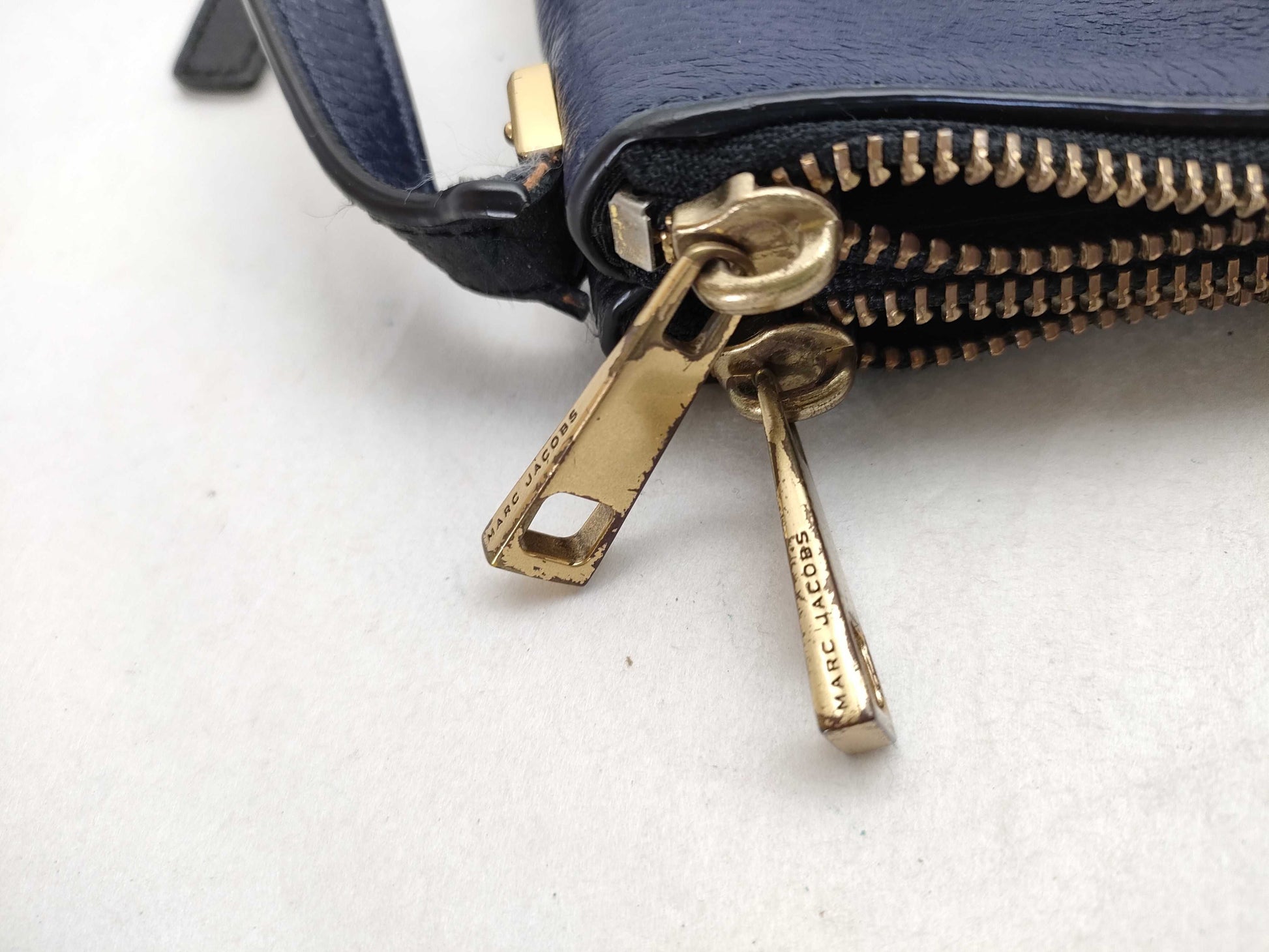 MARC BY MARC JACOBS Marc by Marc Jacobs / 5 bags / As is Handbag