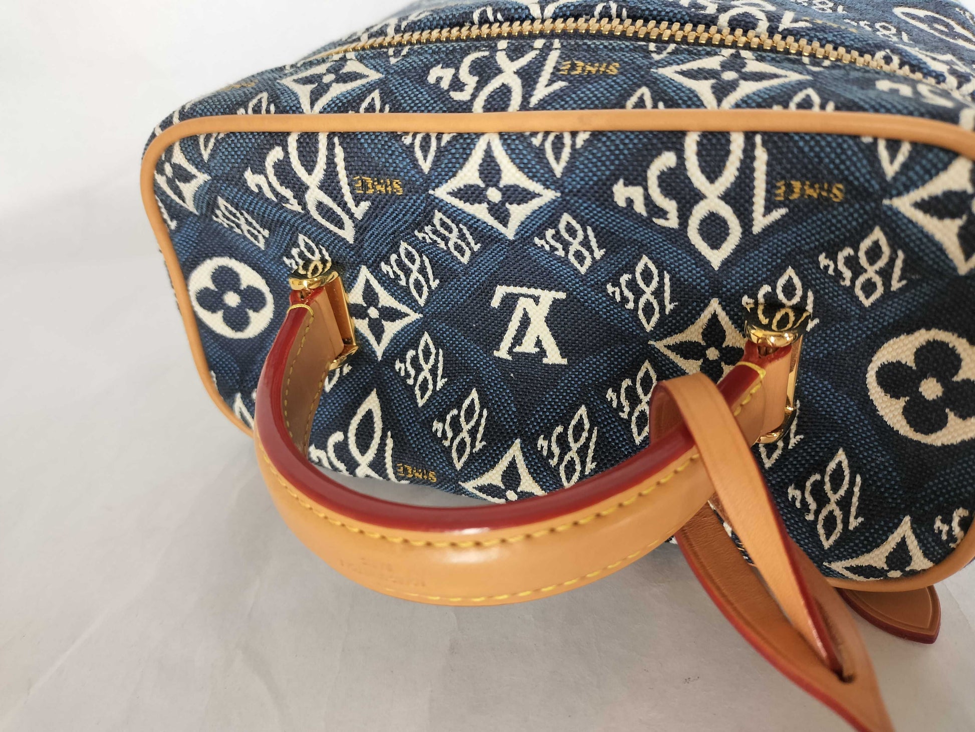 LOUIS VUITTON LOUIS VUITTON Vanity NV SINCE1854/Blue Vanity Bag