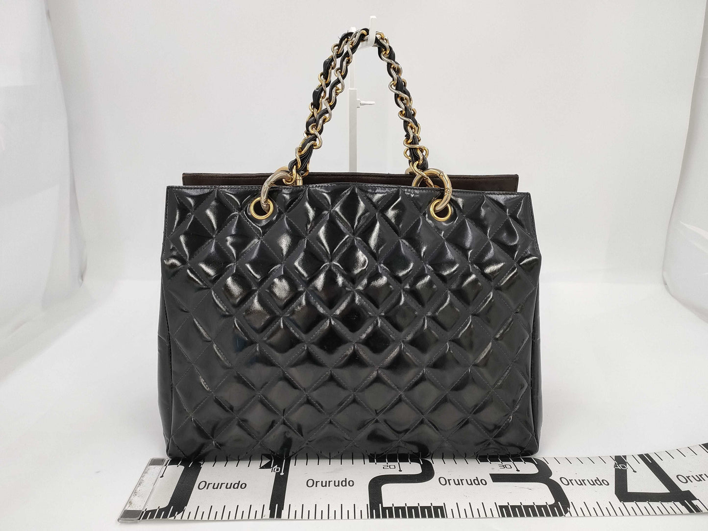 CHANEL CHANEL Chain Shoulder Bag Enamel/Black/GD