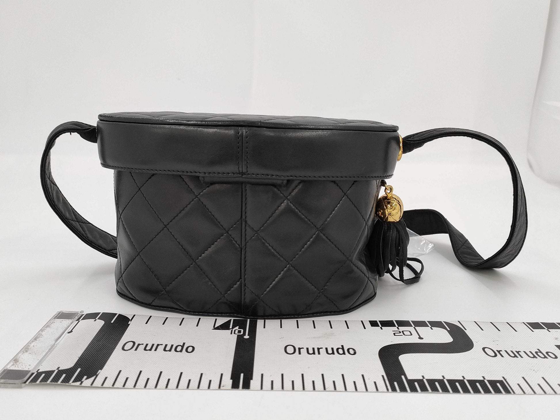 CHANEL Lambskin Matelasse Tassel Fringe Shoulder Bag with G Card