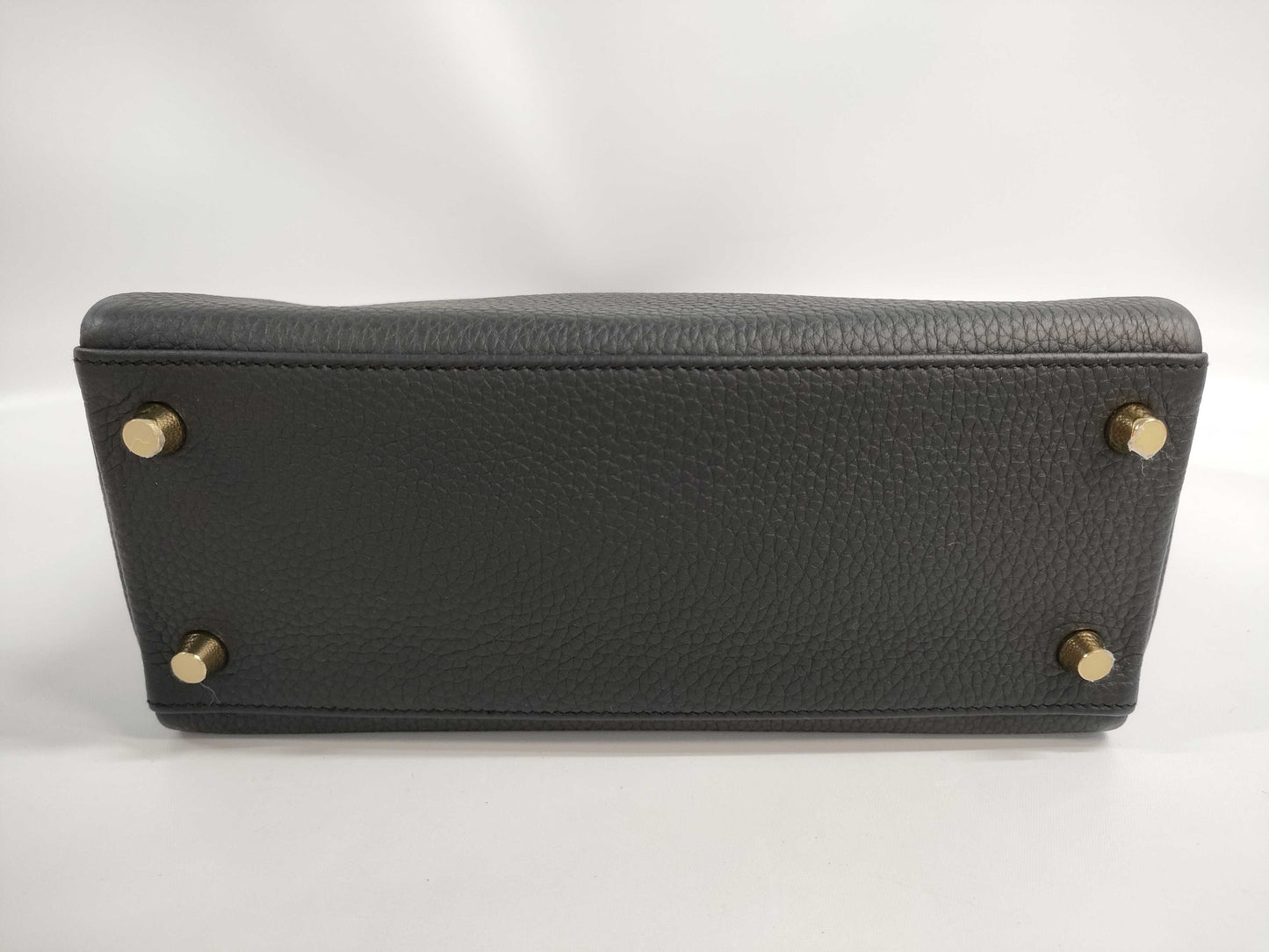 HERMES Kelly 25 Togo Black Handbag with Gold Hardware and Double Stamp