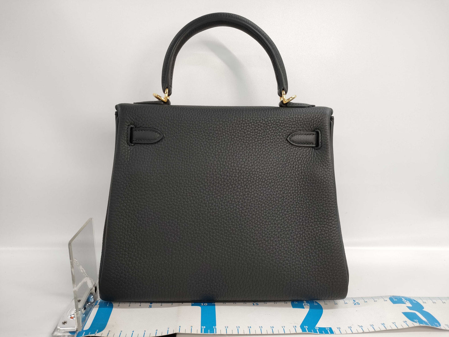 HERMES Kelly 25 Togo Black Handbag with Gold Hardware and Double Stamp