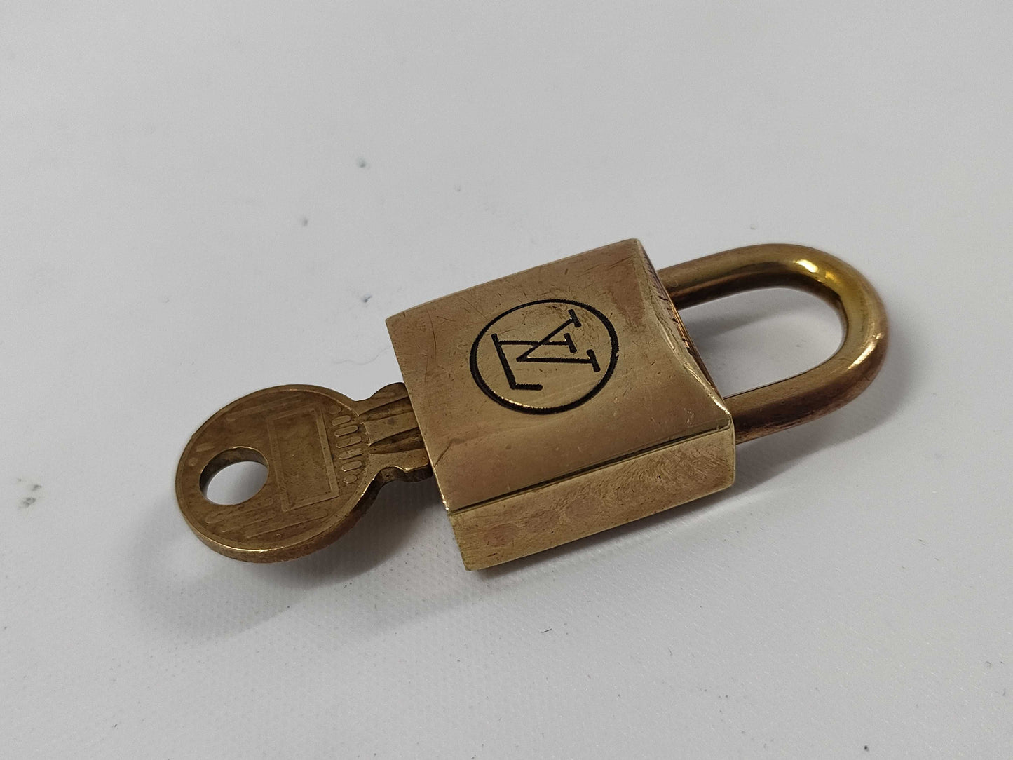LOUIS VUITTON Key Padlock Set of 10 Other Accessories