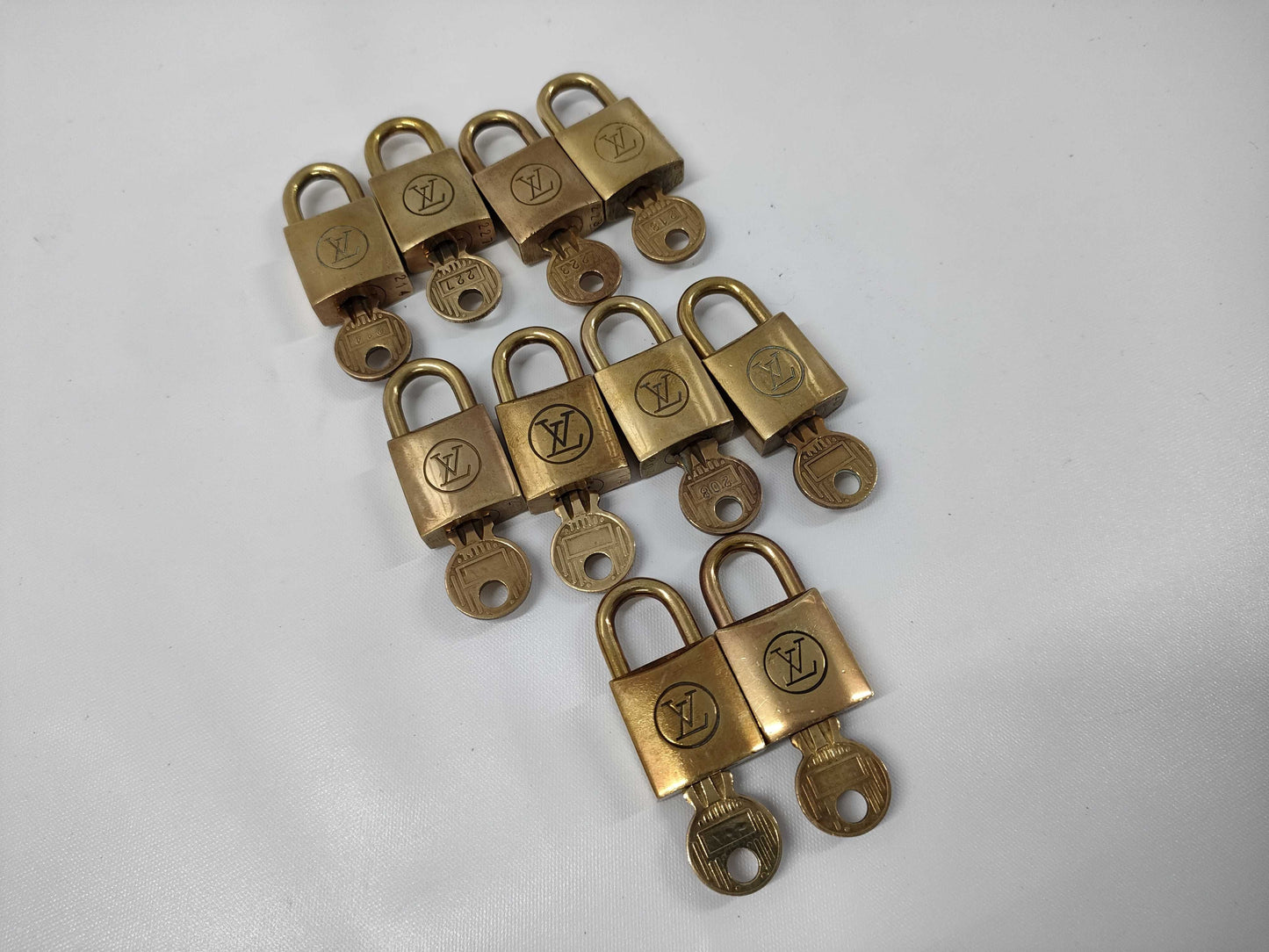 LOUIS VUITTON Key Padlock Set of 10 Other Accessories