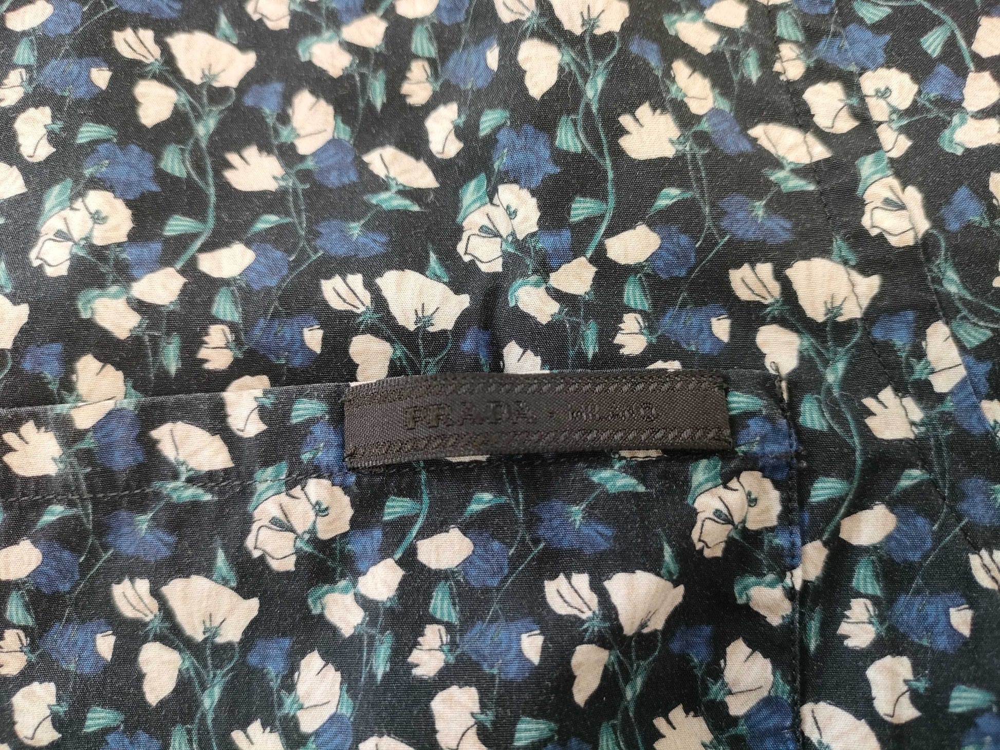 PRADA Prada Short Sleeve Patterned Shirt Size 37 Shirt