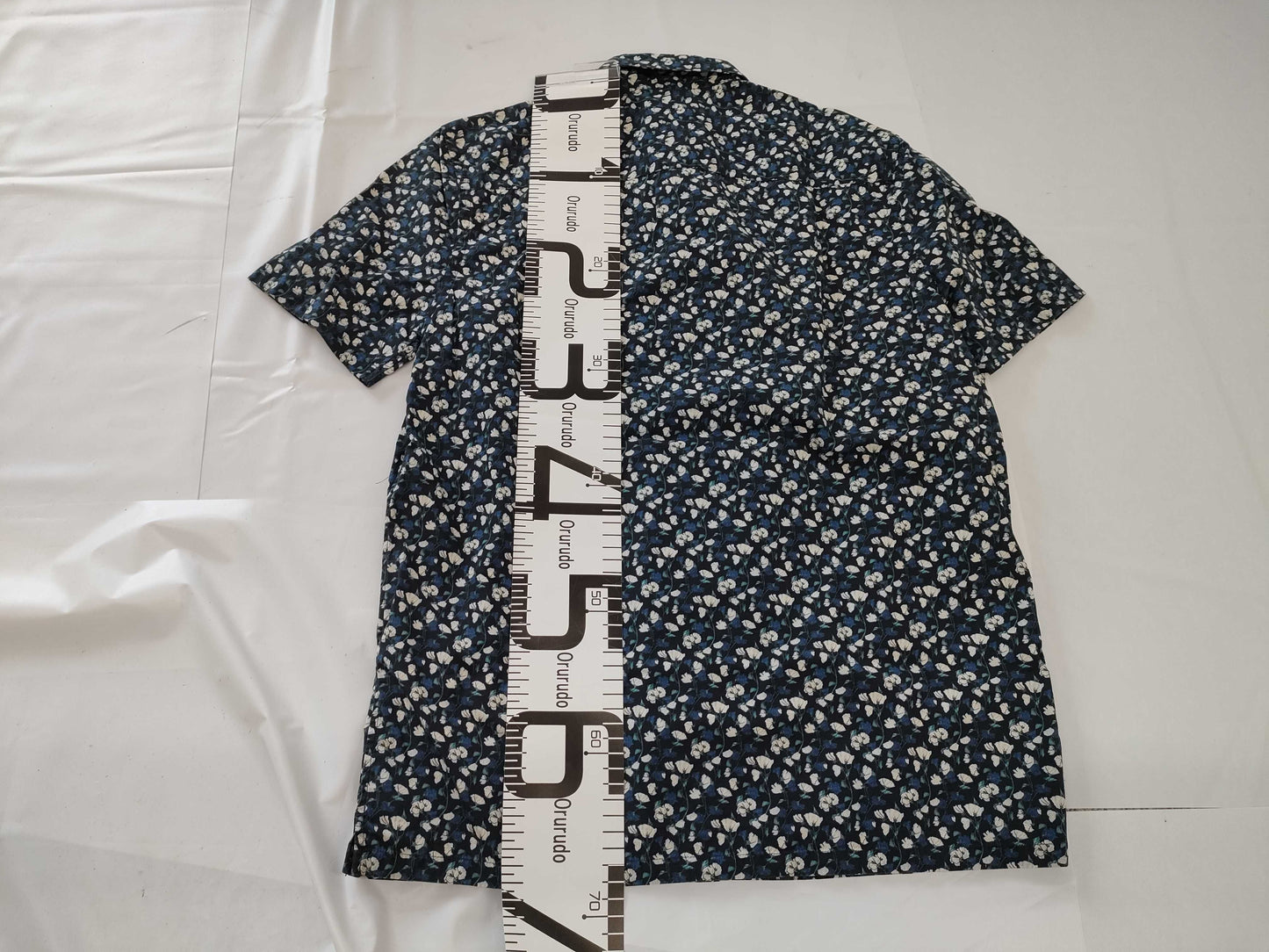 PRADA Prada Short Sleeve Patterned Shirt Size 37 Shirt