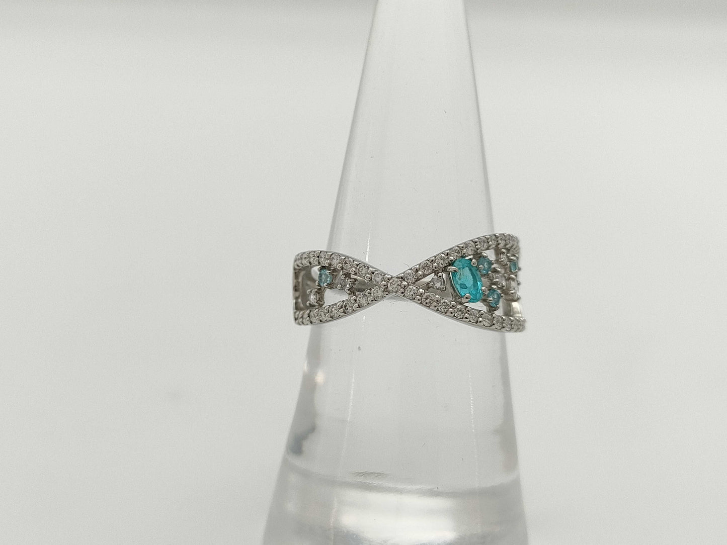 Paraiba tourmaline 0.12ct/0.05ct D0.21ct PT900 4.8g ring 