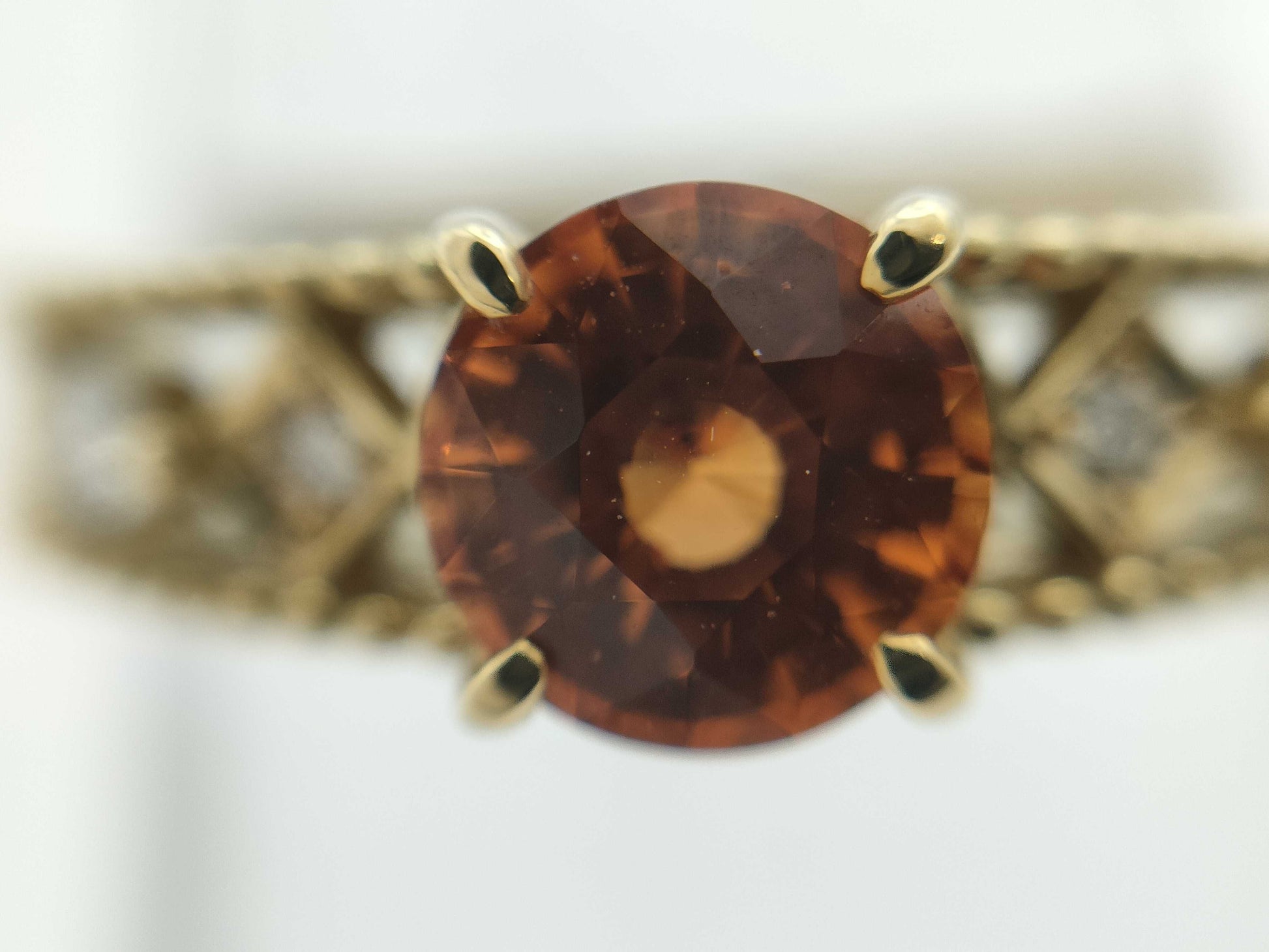 Colored Stone 0.90ct D0.07ct K18 3.6g Ring 