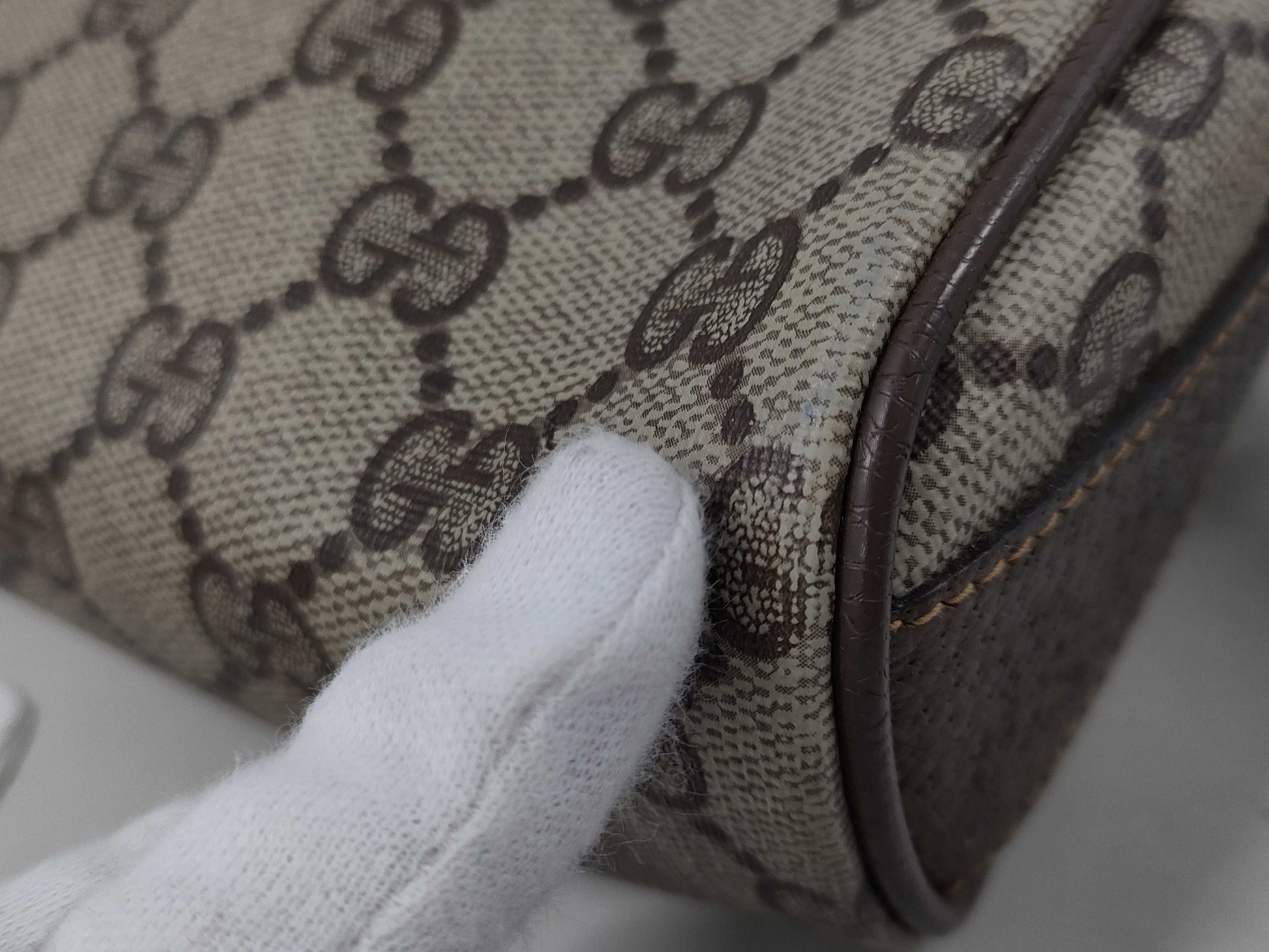 GUCCI Sherry Line GG Supreme PVC x Leather Shoulder Bag