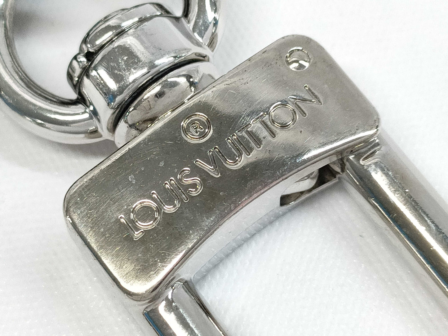 LOUIS VUITTON LV Circle M67362 Key Case/Key Holder