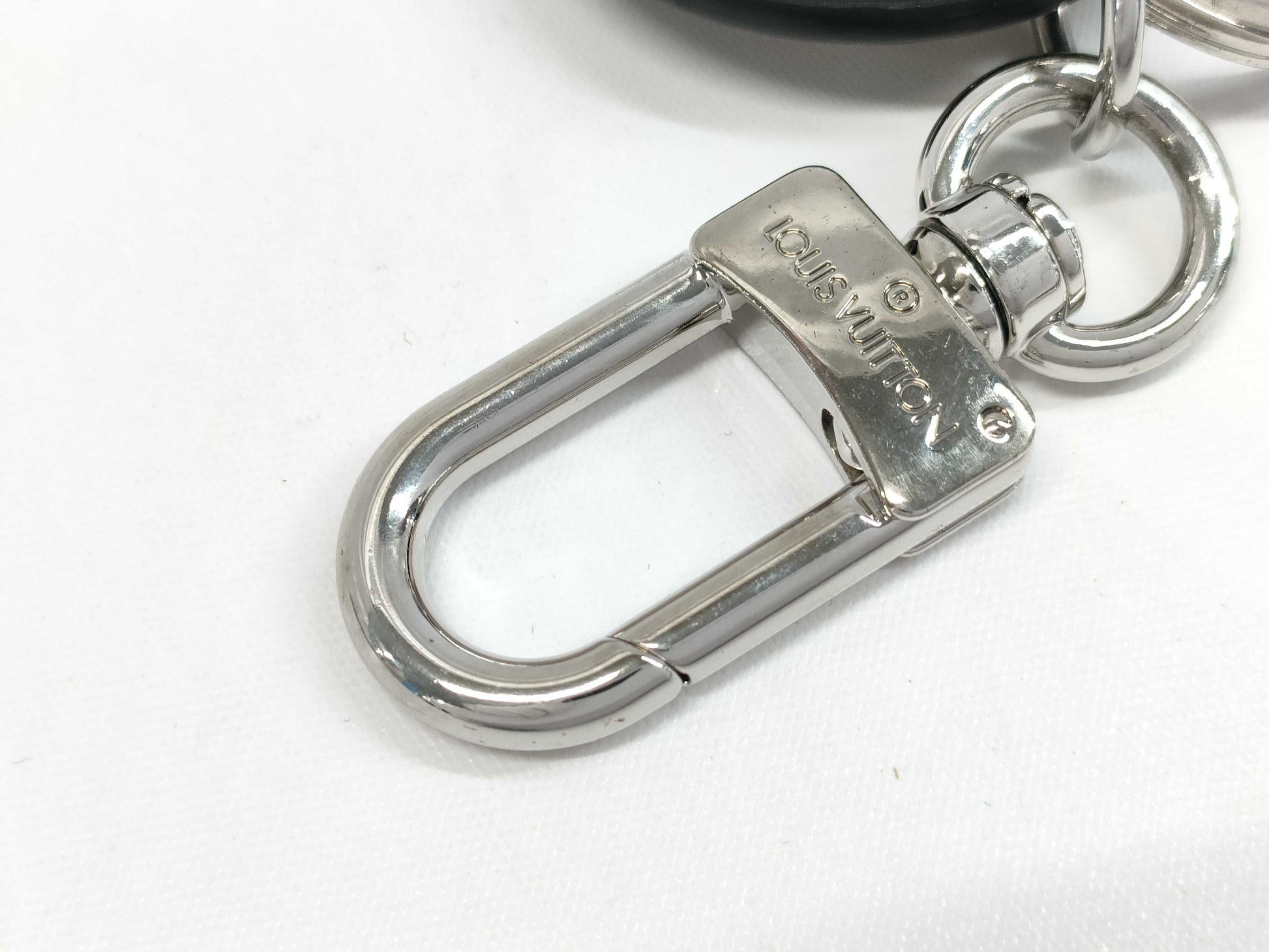 LOUIS VUITTON LV Circle M67362 Key Case/Key Holder