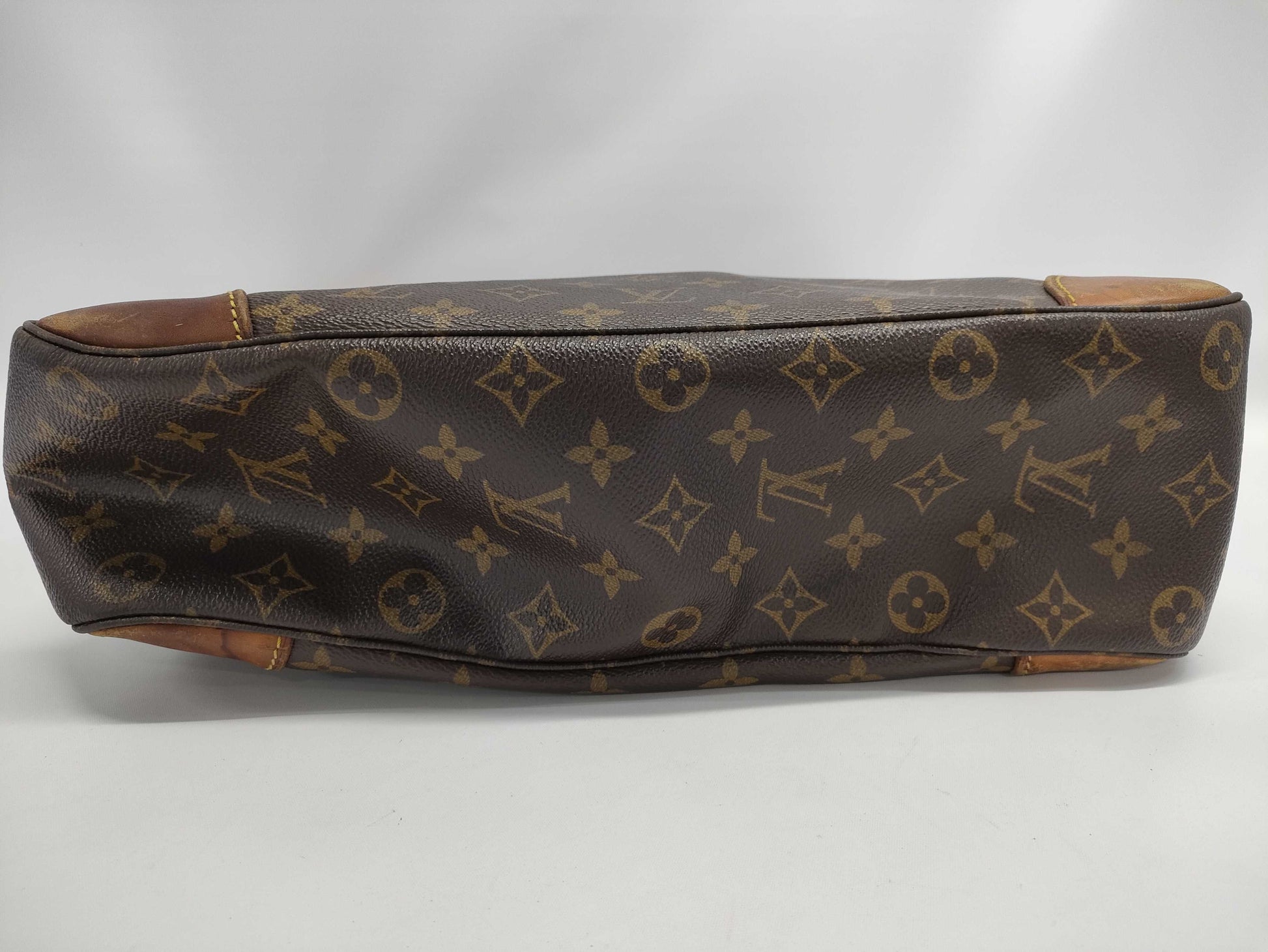 LOUIS VUITTON Monogram Boulogne 35 M51260 Shoulder Bag