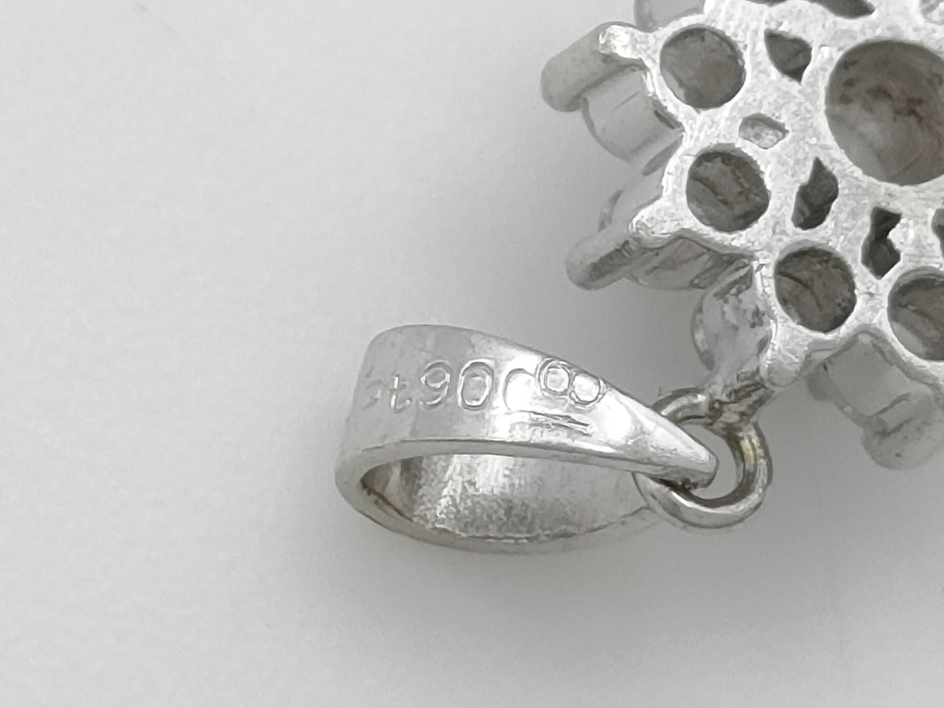 Diamond PT900 1.4g Pendant Top 