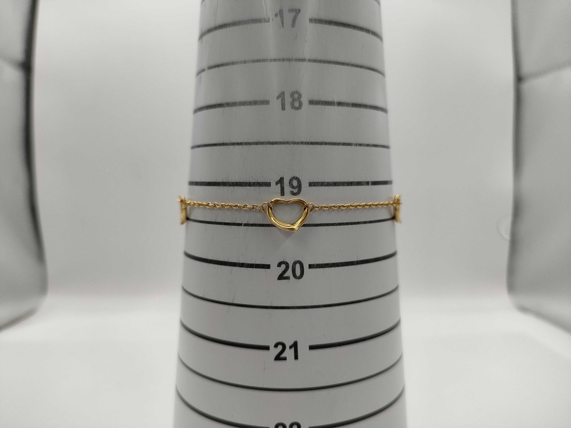 Tiffany & Co. Open Heart 5P 18K 3.7g Bracelet/Bangle 