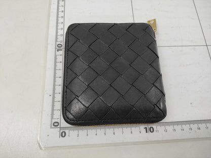 BOTTEGA VENETA Intrecciato Round Zip Bi-fold Wallet in Black Leather