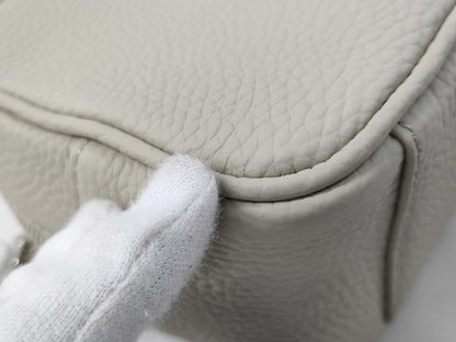 Vasic anyway shoulder bag, leather, greige.