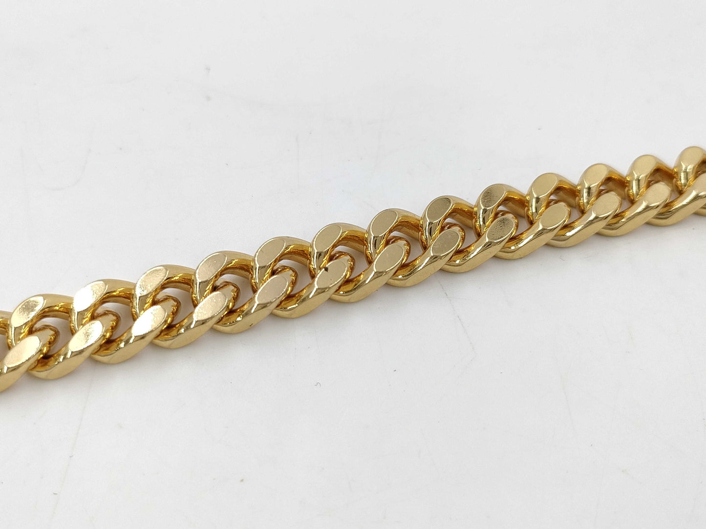 SAINT LAURENT Yves Saint Laurent Shoulder Bag