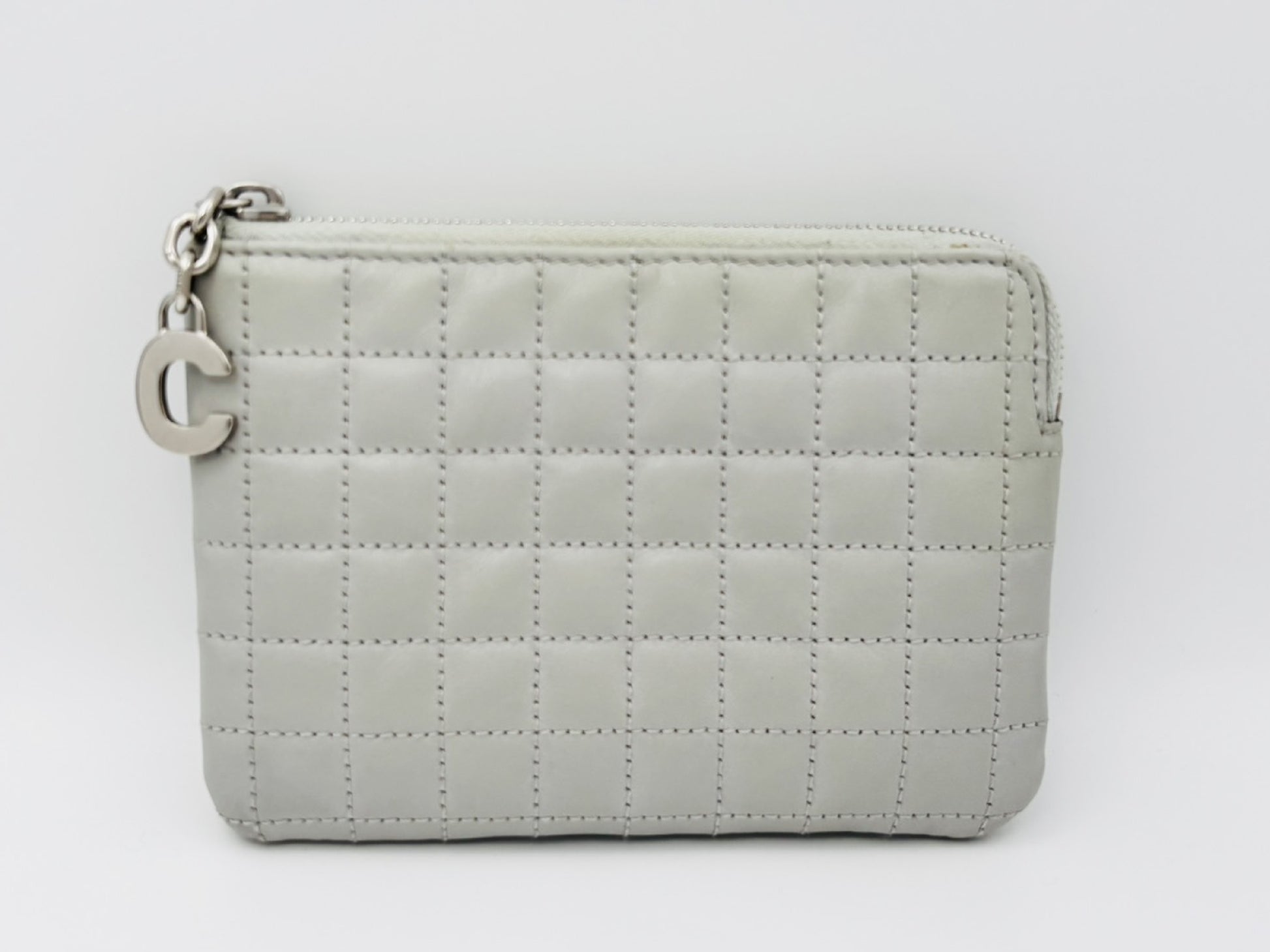 CELINE C Charm Quilted Calfskin Leather Coin Case, Light Grey