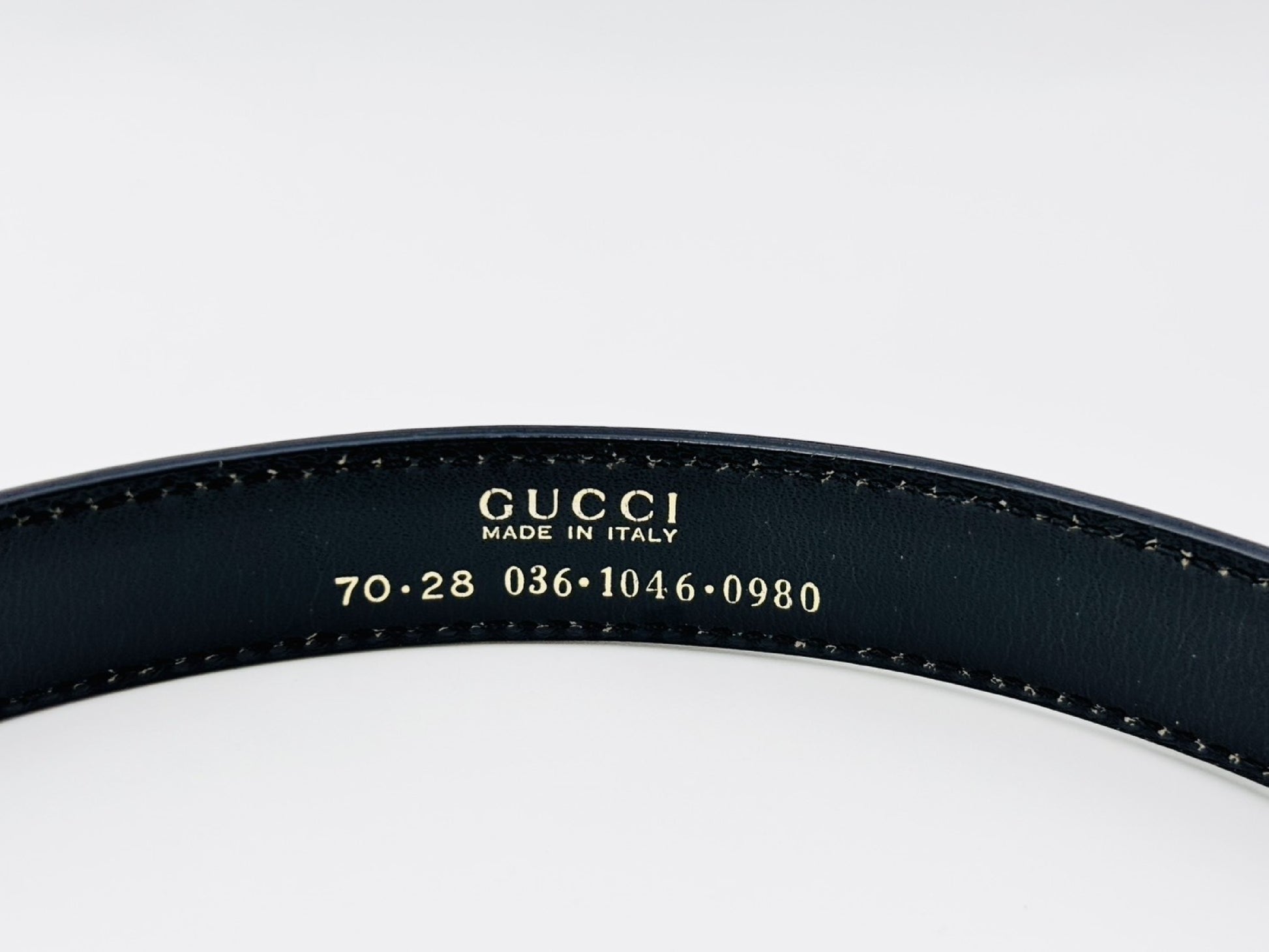 GUCCI 036, 1046, 0980 Interlocking G Leather Belt 70/28 Black x Gold Belt