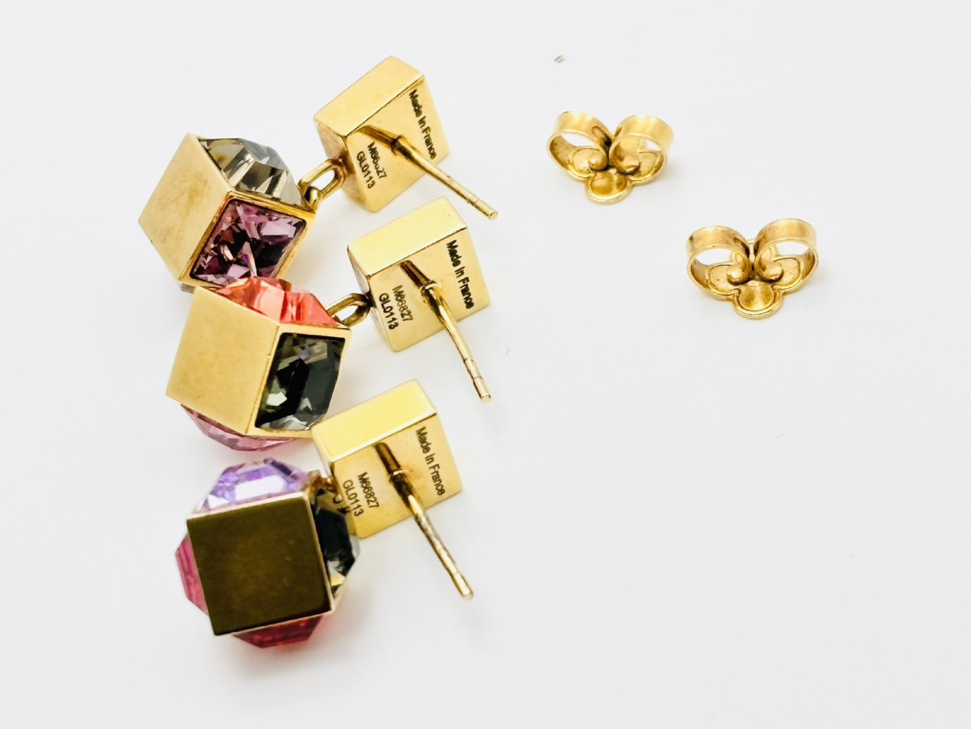 LOUIS VUITTON M66827 Boucle de Reuille Gamble Earrings 3-Piece Set Pink and Gold GL0113 Earrings