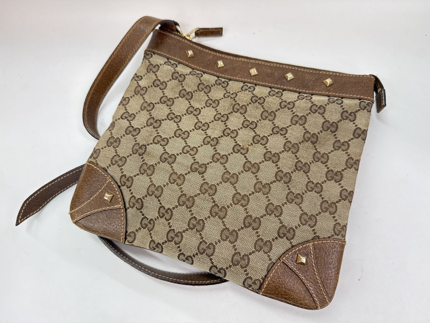 GUCCI GG Canvas Shoulder Bag