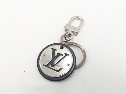 LOUIS VUITTON LV Circle Keychain Key Case/Keychain