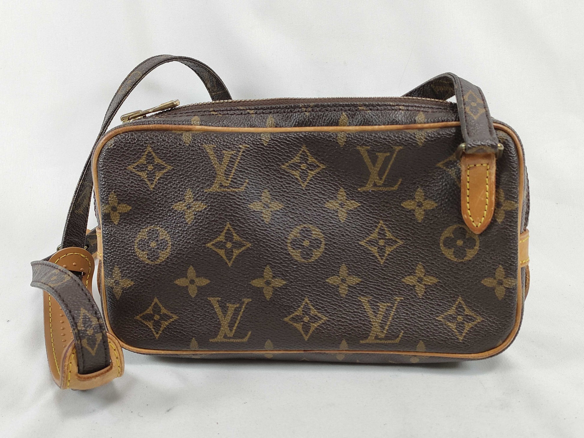 LOUIS VUITTON Monogram LV Monogram Marly Bandouliere M51828 TH1910 Shoulder Bag