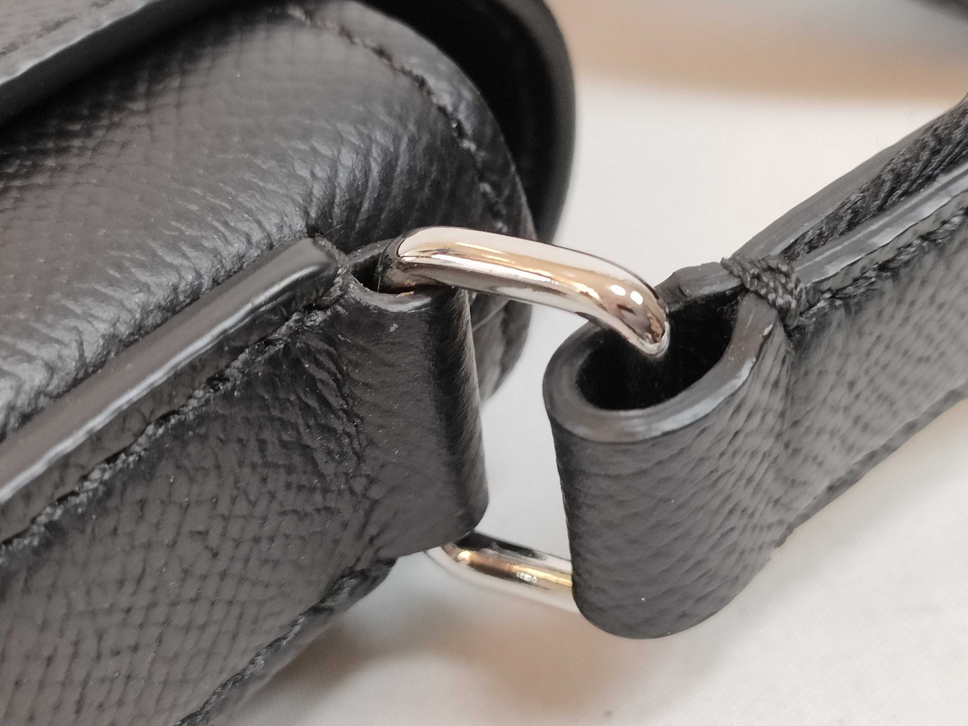 dunhill leather shoulder bag black shoulder bag