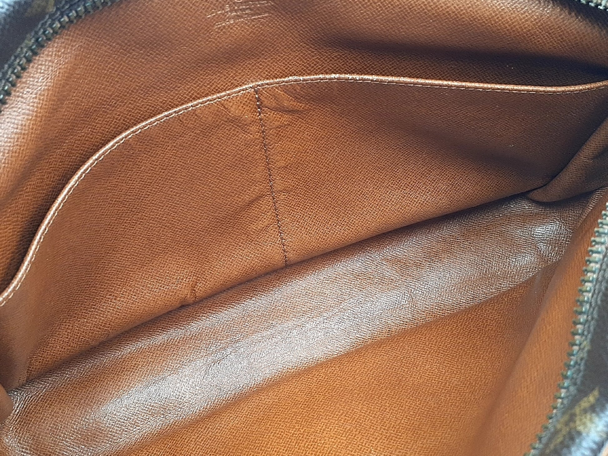 LOUIS VUITTON 3-Piece Set Monogram Compiègne 28 Second Bag