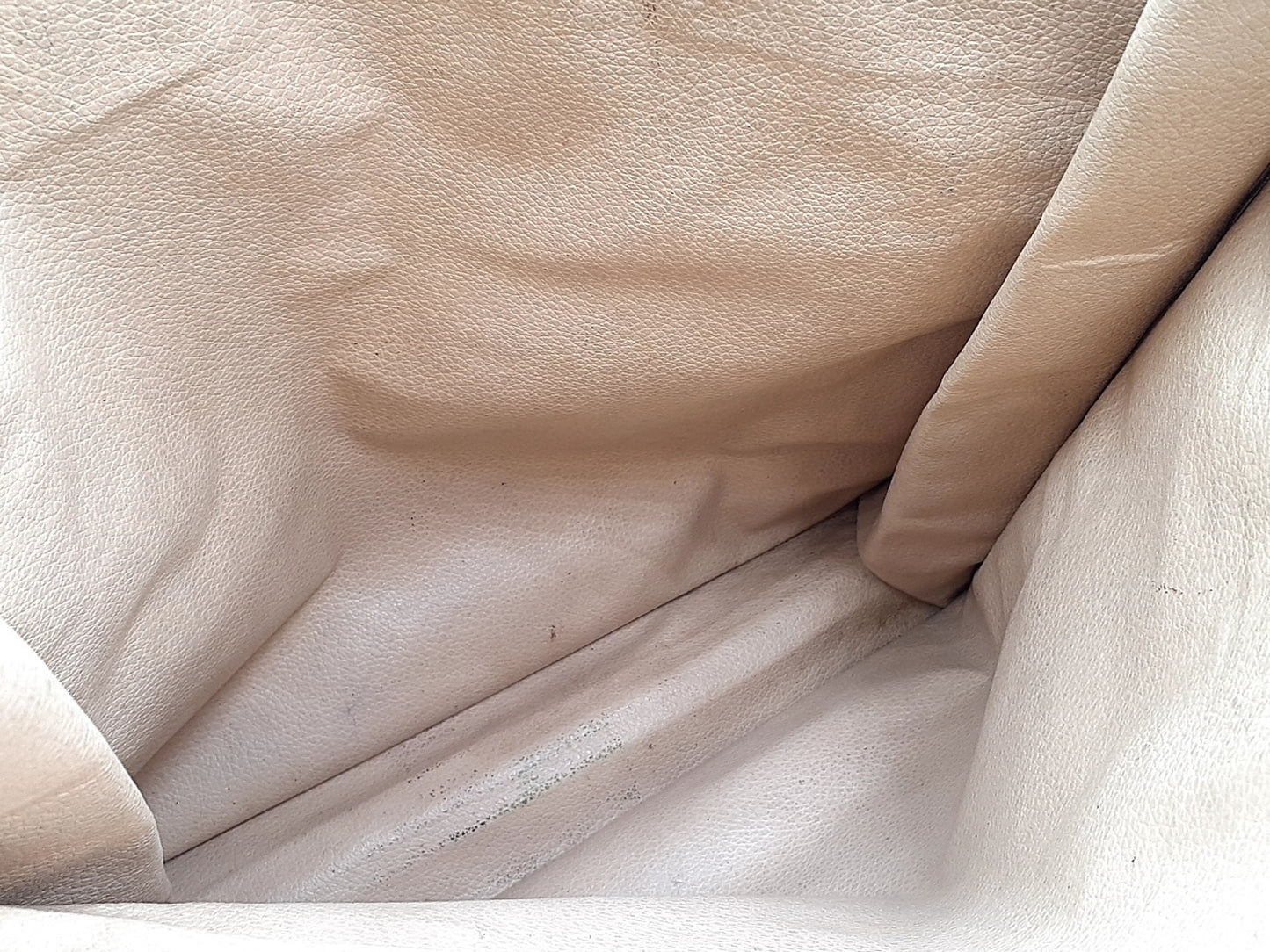 LOUIS VUITTON 3-Piece Set: Monogram Noe Sac Plat, Monogram Idylle Romance, and Fuzan Tote Bag