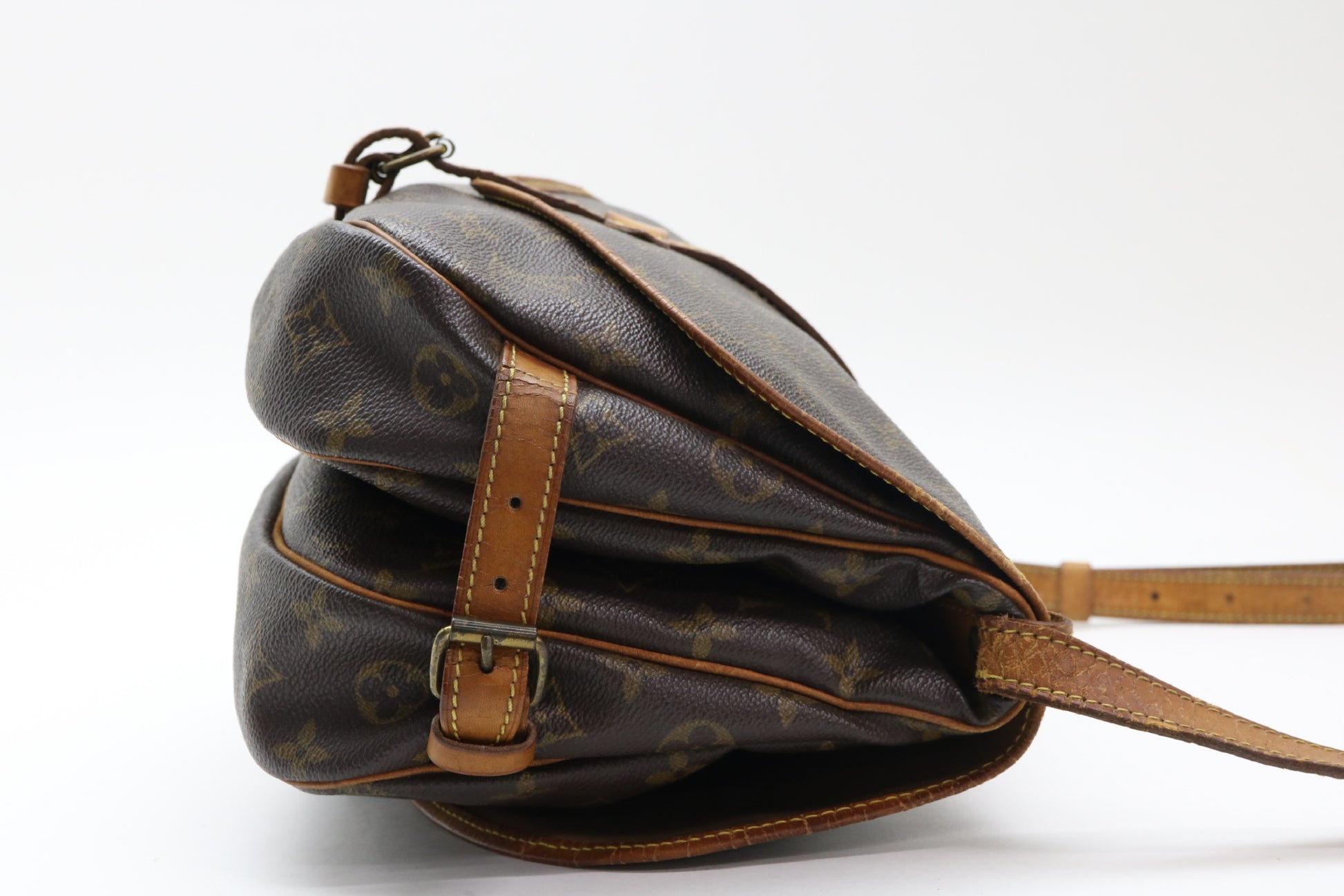 LOUIS VUITTON Monogram Saumur Shoulder Bag