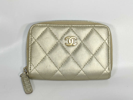 CHANEL Caviar Skin Matelasse No. 22 Coin Case/Card Case/Wallet